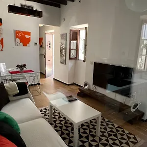  Apartamento Triana Castilla Rio In Unique Building